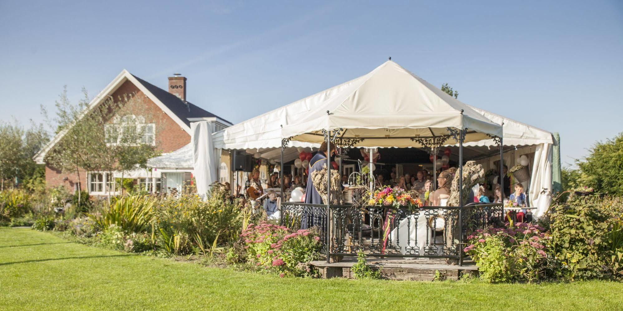 De Sfeerstal Hotel Nieuwveen Luaran gambar